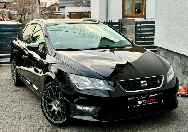 SEAT Leon ST 2.0 TDI DPF DSG FR