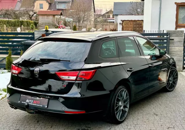 SEAT Leon ST 2.0 TDI DPF DSG FR