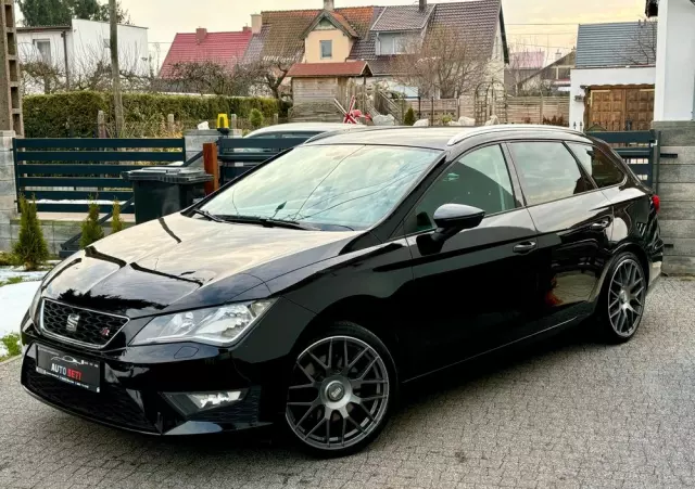 SEAT Leon ST 2.0 TDI DPF DSG FR