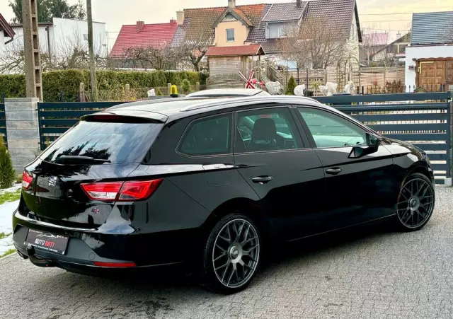 SEAT Leon ST 2.0 TDI DPF DSG FR