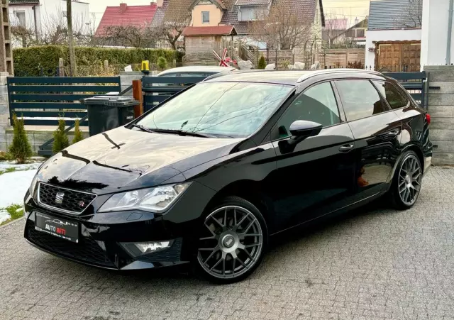 SEAT Leon ST 2.0 TDI DPF DSG FR
