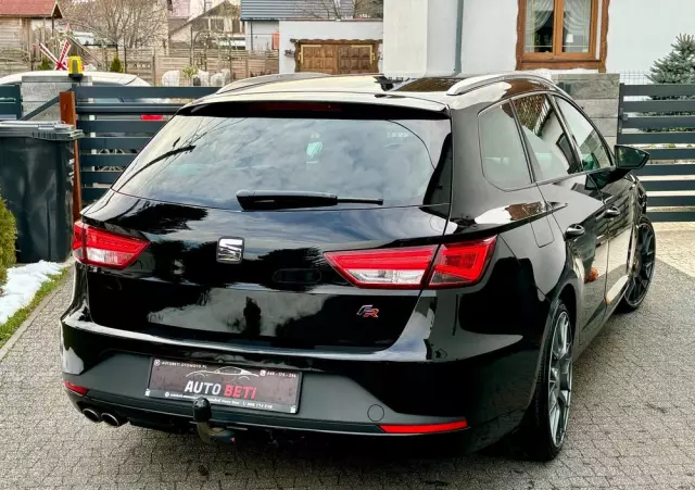 SEAT Leon ST 2.0 TDI DPF DSG FR