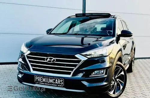 HYUNDAI Tucson 