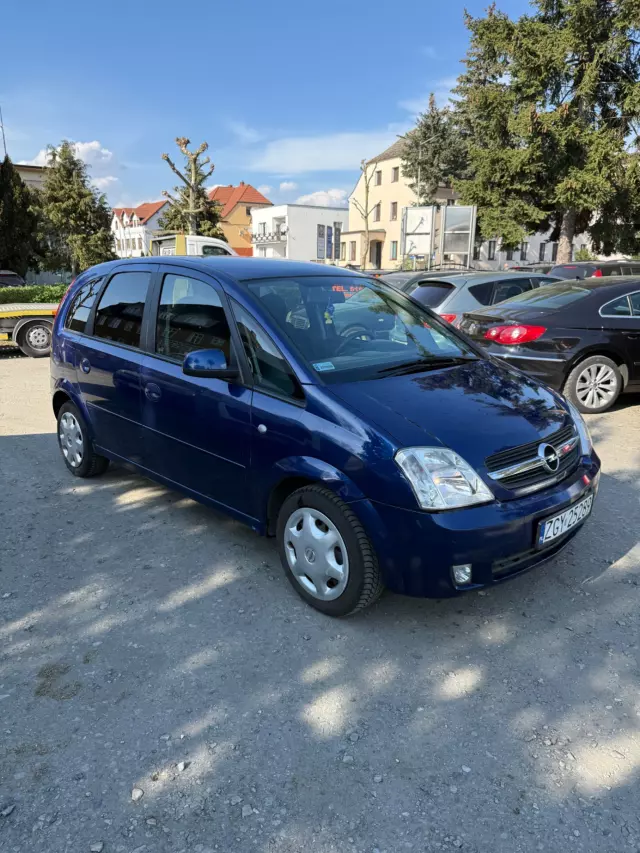 OPEL Meriva 