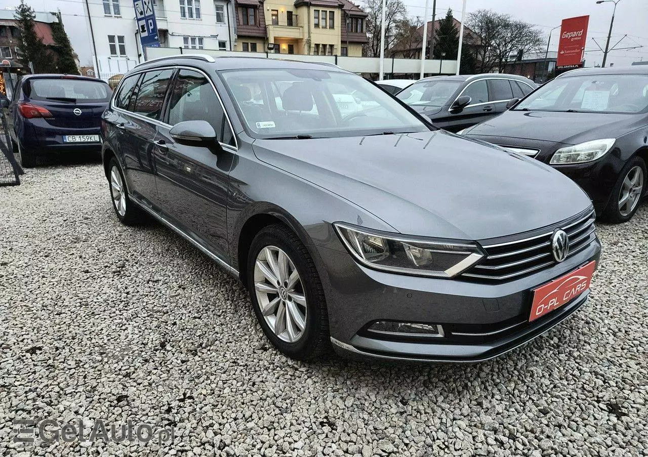 VOLKSWAGEN Passat Variant 2.0 TDI (BlueMotion Technology) Comfortline