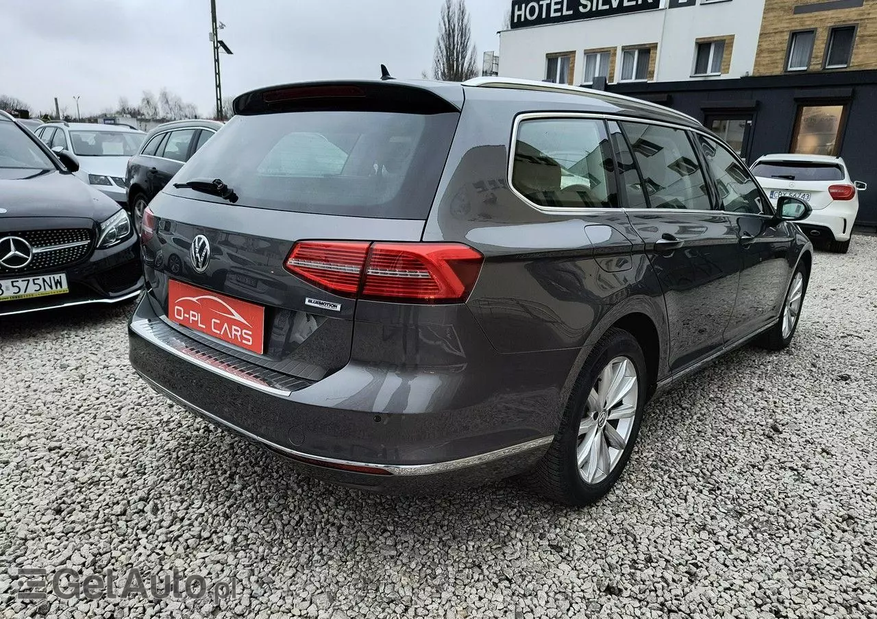 VOLKSWAGEN Passat Variant 2.0 TDI (BlueMotion Technology) Comfortline
