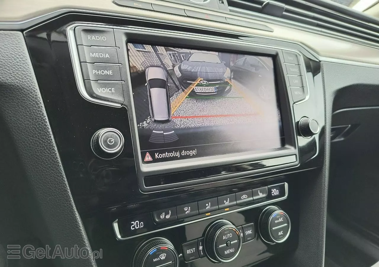 VOLKSWAGEN Passat Variant 2.0 TDI (BlueMotion Technology) Comfortline