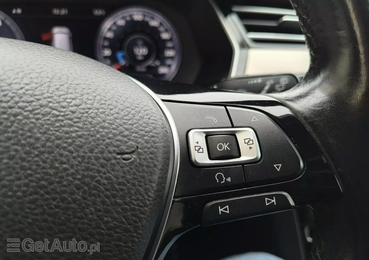 VOLKSWAGEN Passat Variant 2.0 TDI (BlueMotion Technology) Comfortline