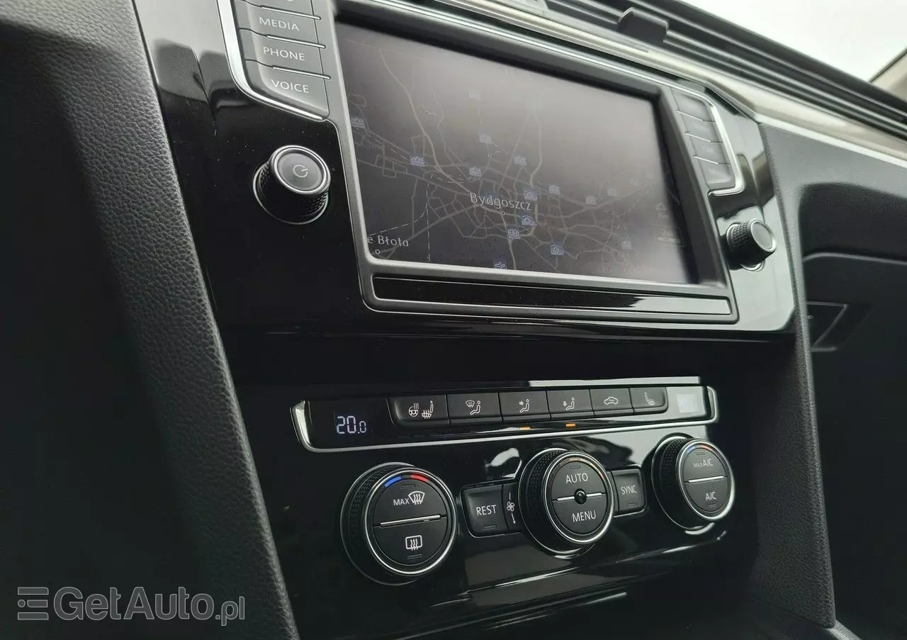 VOLKSWAGEN Passat Variant 2.0 TDI (BlueMotion Technology) Comfortline