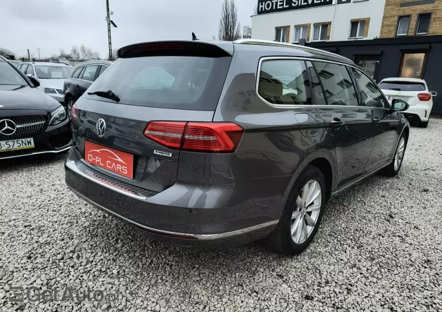 VOLKSWAGEN Passat Variant 2.0 TDI (BlueMotion Technology) Comfortline