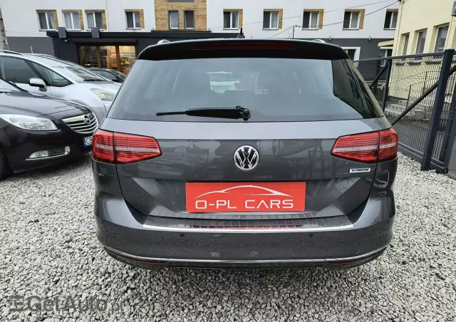 VOLKSWAGEN Passat Variant 2.0 TDI (BlueMotion Technology) Comfortline