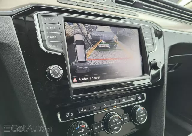 VOLKSWAGEN Passat Variant 2.0 TDI (BlueMotion Technology) Comfortline