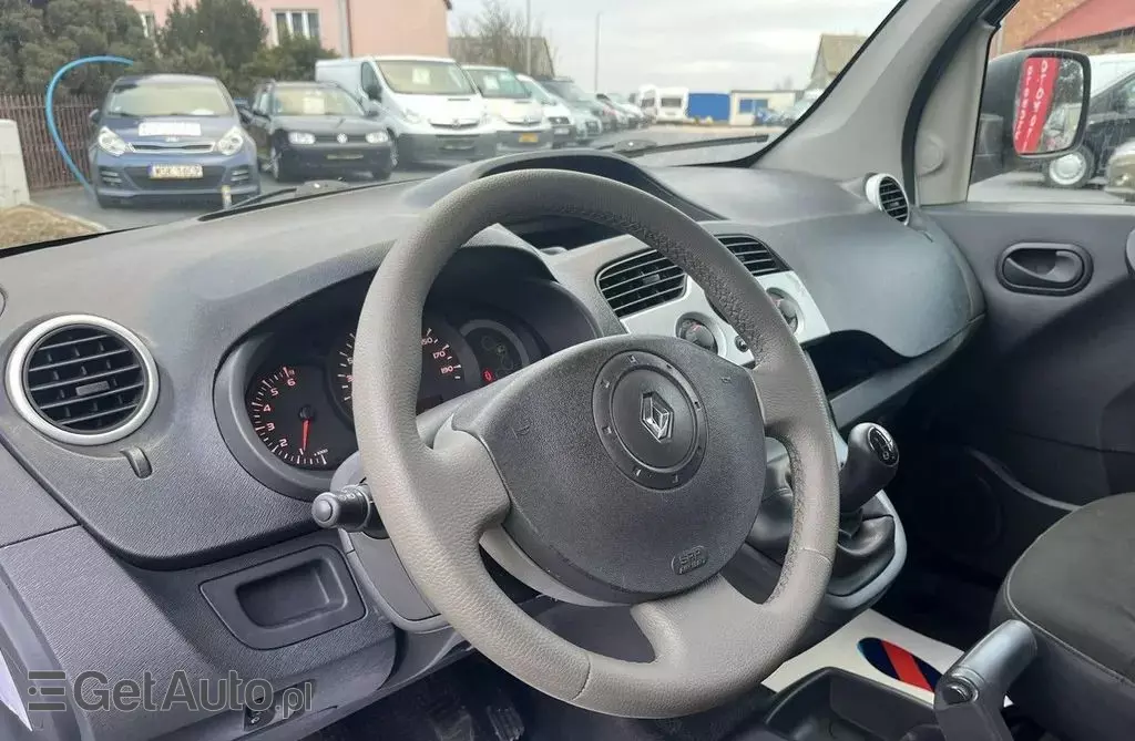 RENAULT Kangoo 