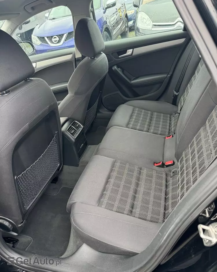 AUDI A4 2.0 TDI Quattro Line