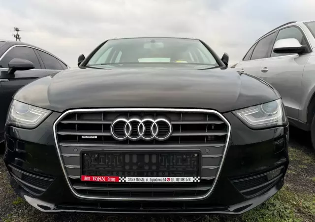 AUDI A4 2.0 TDI Quattro Line