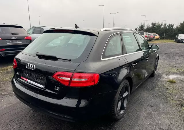 AUDI A4 2.0 TDI Quattro Line