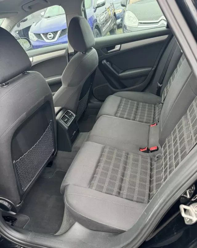 AUDI A4 2.0 TDI Quattro Line