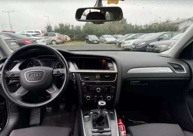 AUDI A4 2.0 TDI Quattro Line