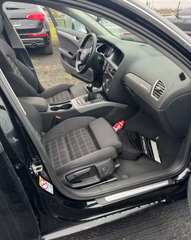 AUDI A4 2.0 TDI Quattro Line