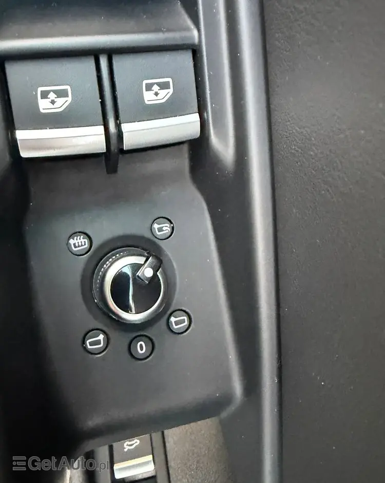 AUDI A4 Avant 40 TDI S Line S tronic