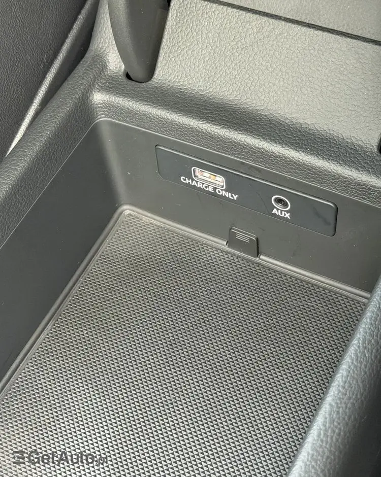 AUDI A4 Avant 40 TDI S Line S tronic