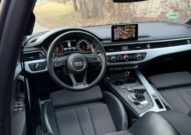 AUDI A4 Avant 40 TDI S Line S tronic