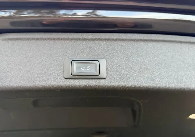 AUDI A4 Avant 40 TDI S Line S tronic