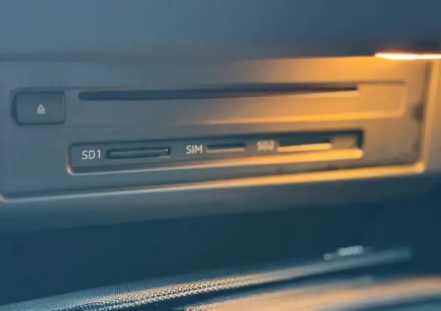 AUDI A4 Avant 40 TDI S Line S tronic