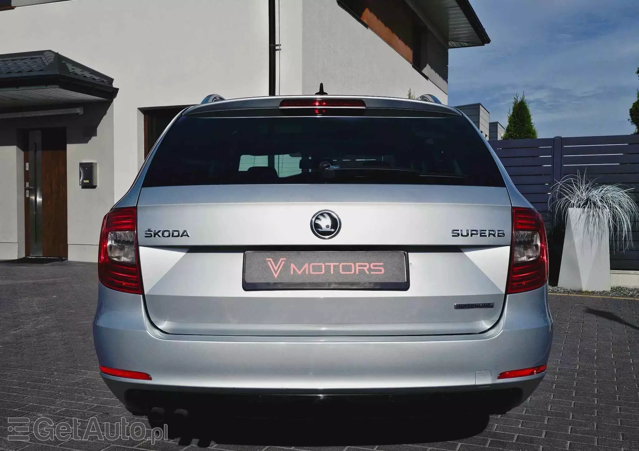 SKODA Superb 1.6 TDI Platinum