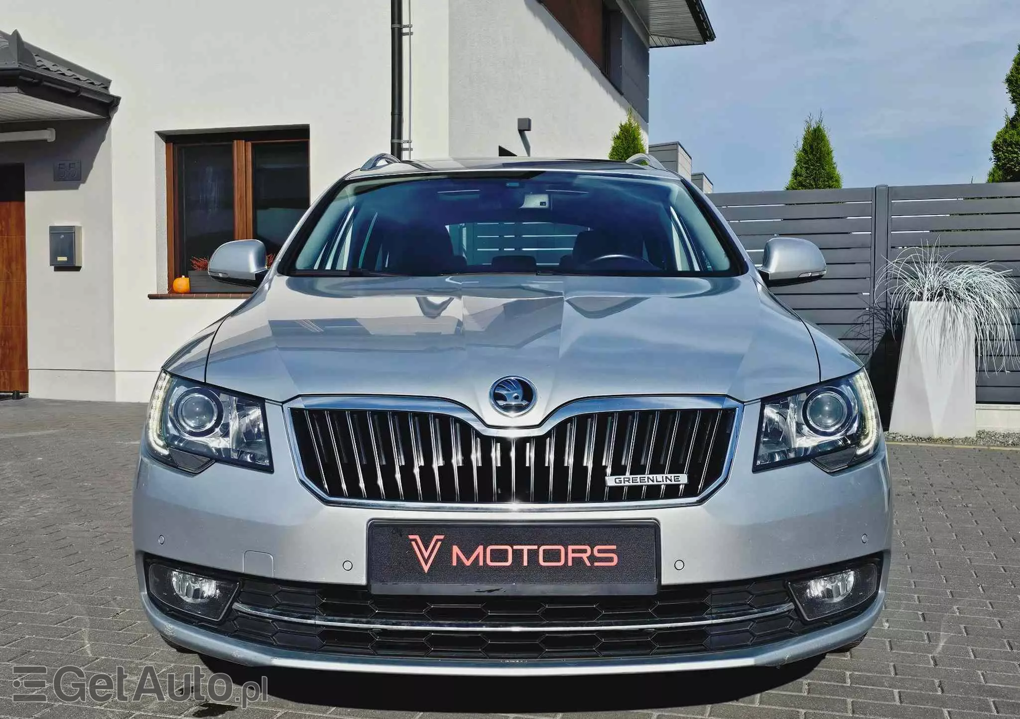 SKODA Superb 1.6 TDI Platinum