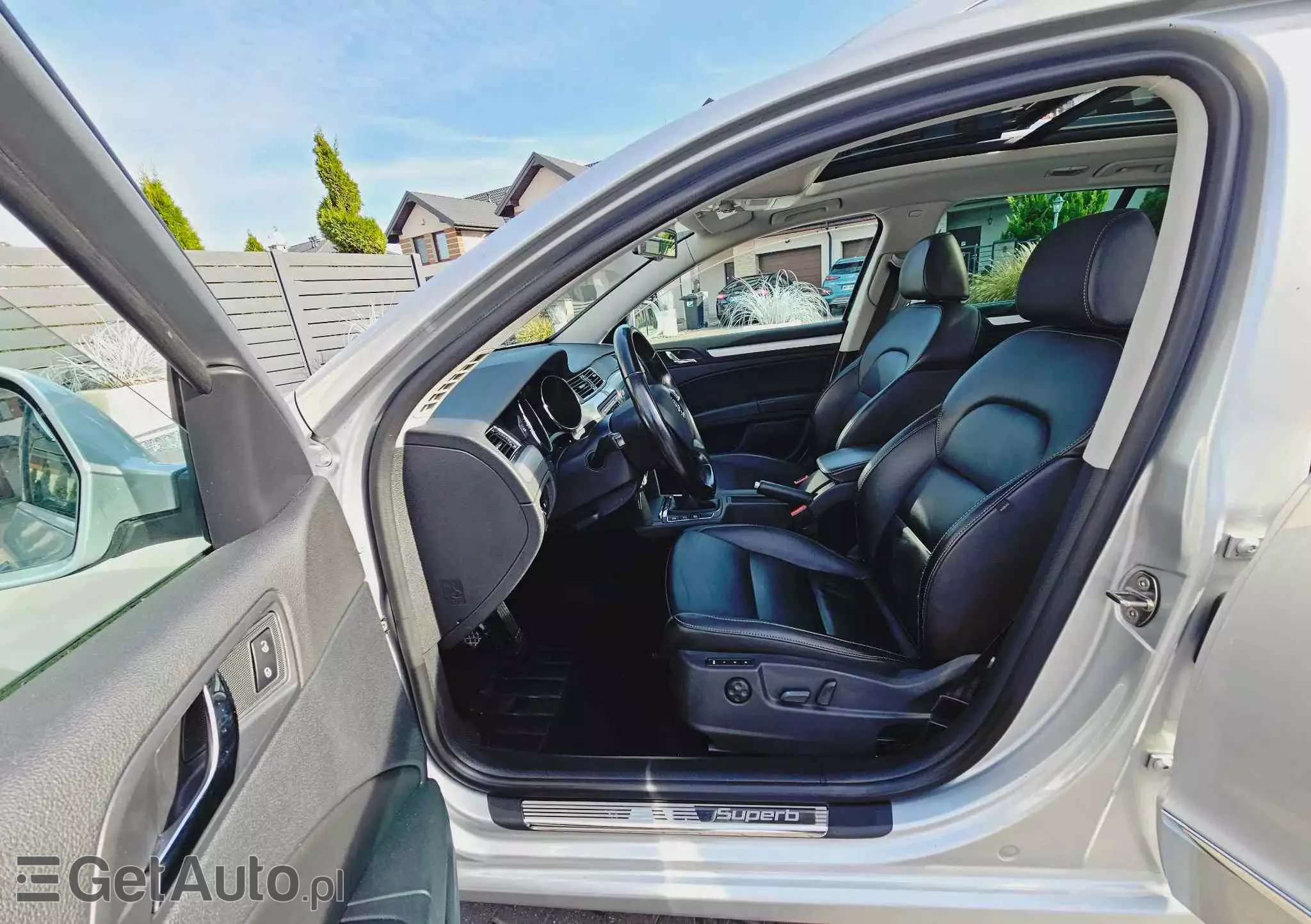 SKODA Superb 1.6 TDI Platinum