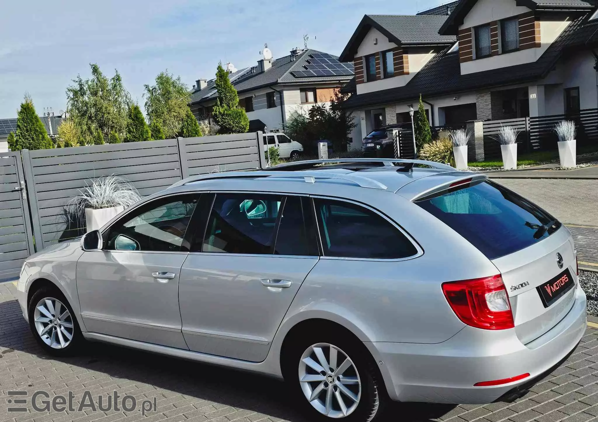 SKODA Superb 1.6 TDI Platinum