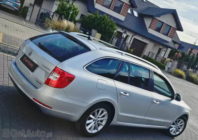 SKODA Superb 1.6 TDI Platinum