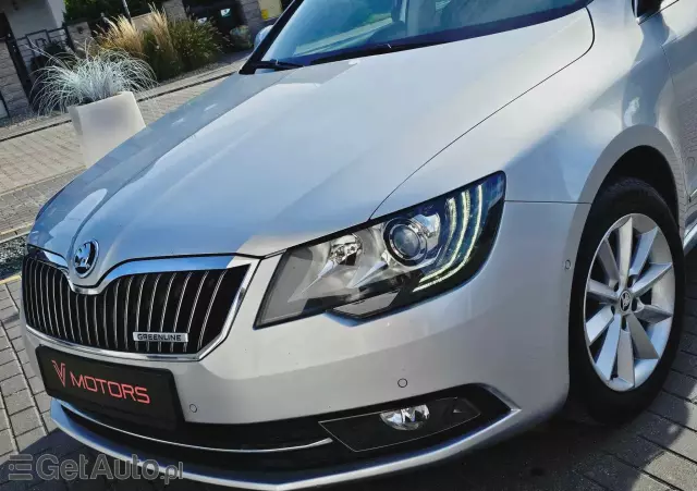 SKODA Superb 1.6 TDI Platinum