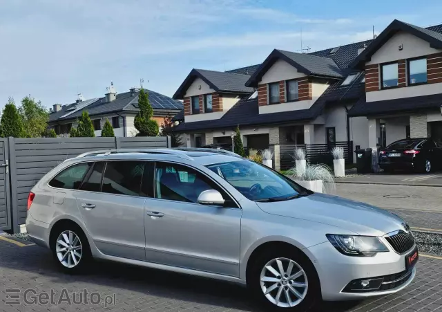 SKODA Superb 1.6 TDI Platinum