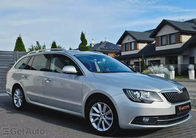 SKODA Superb 1.6 TDI Platinum