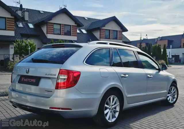 SKODA Superb 1.6 TDI Platinum