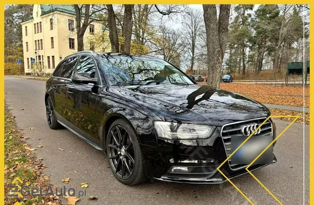 AUDI A4 