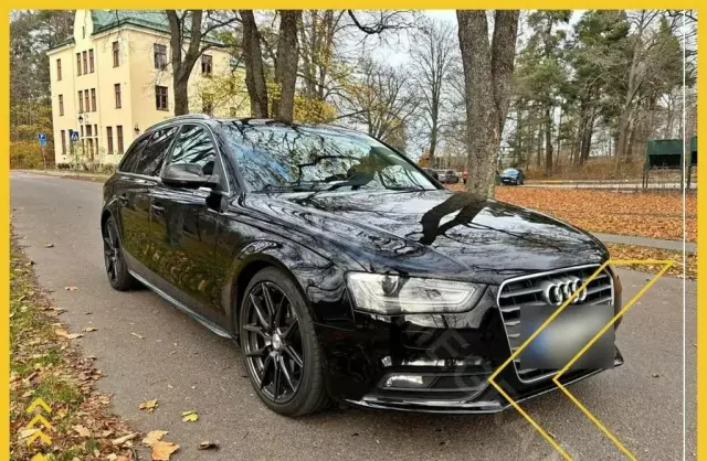 AUDI A4 