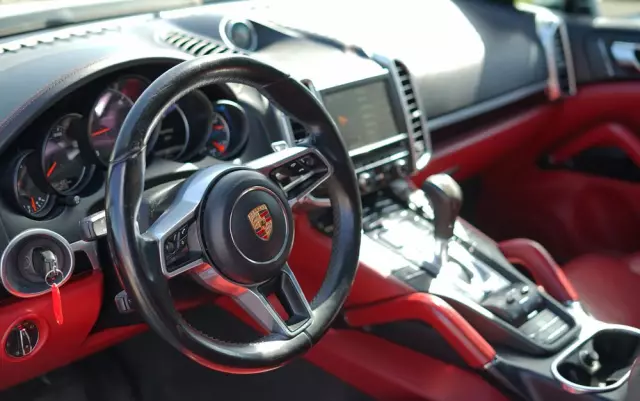 PORSCHE Cayenne Diesel