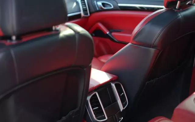 PORSCHE Cayenne Diesel