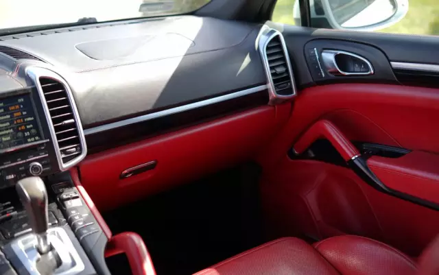 PORSCHE Cayenne Diesel