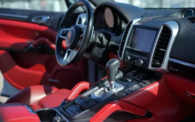 PORSCHE Cayenne Diesel