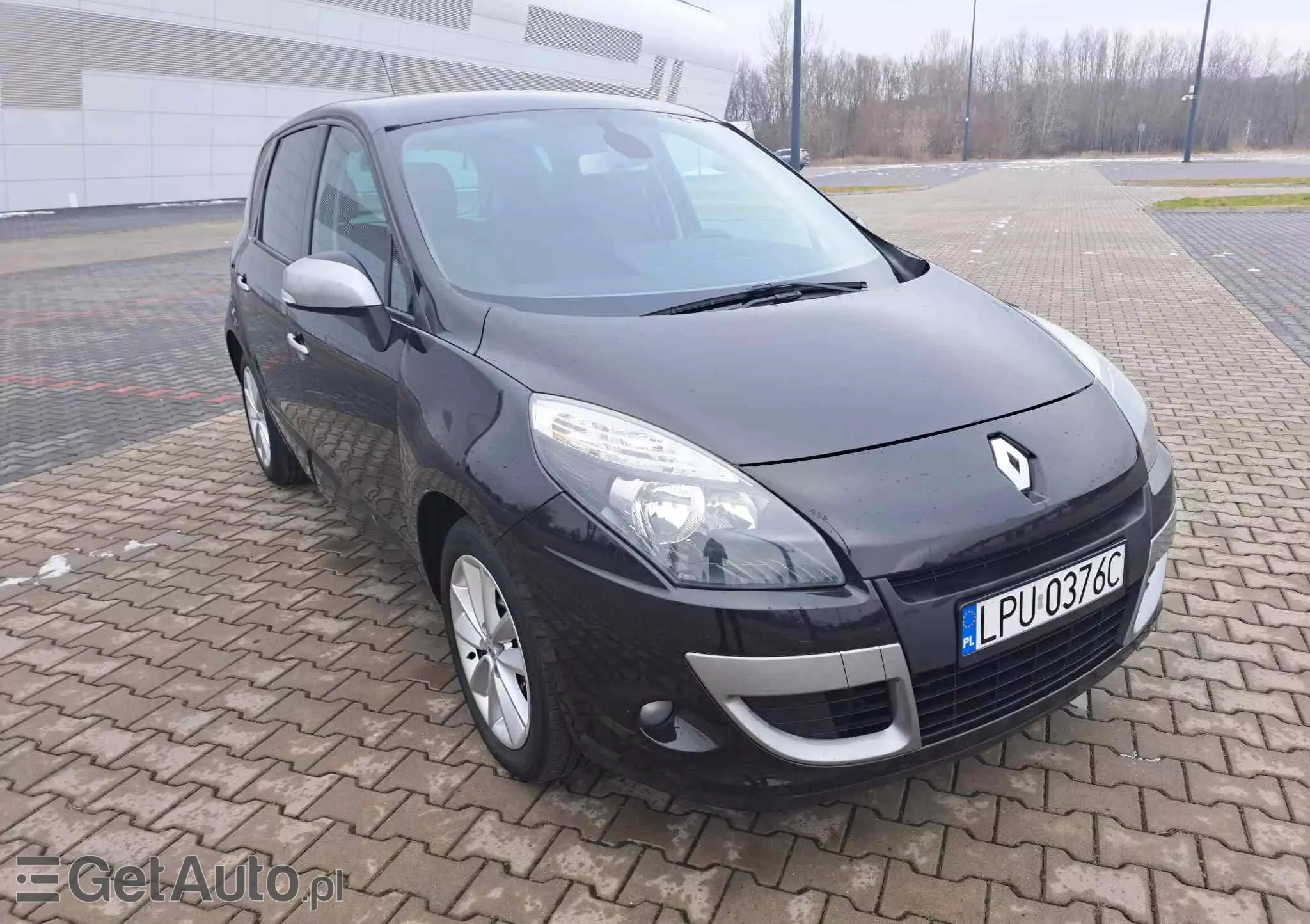 RENAULT Scenic 1.6 16V TomTom Edition
