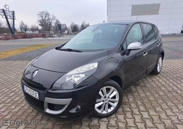 RENAULT Scenic 1.6 16V TomTom Edition