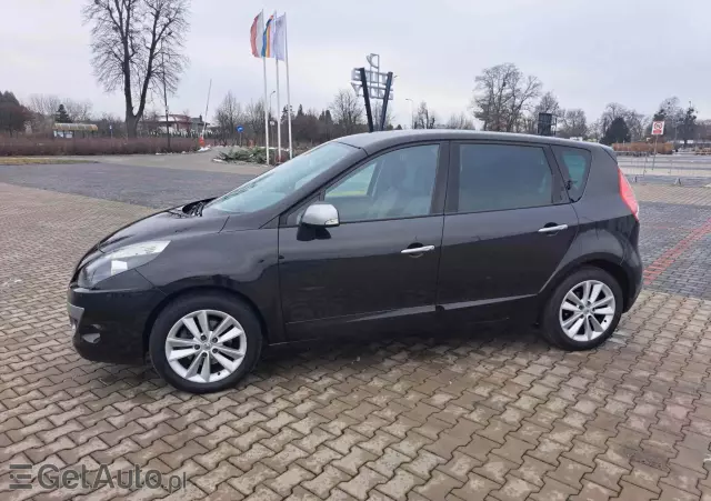 RENAULT Scenic 1.6 16V TomTom Edition