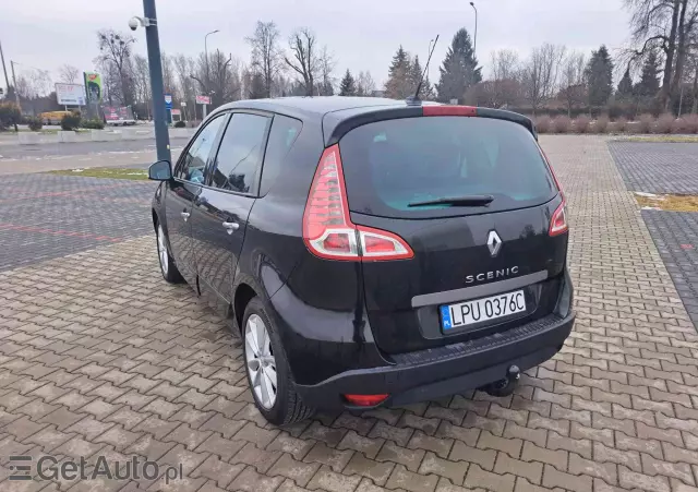 RENAULT Scenic 1.6 16V TomTom Edition