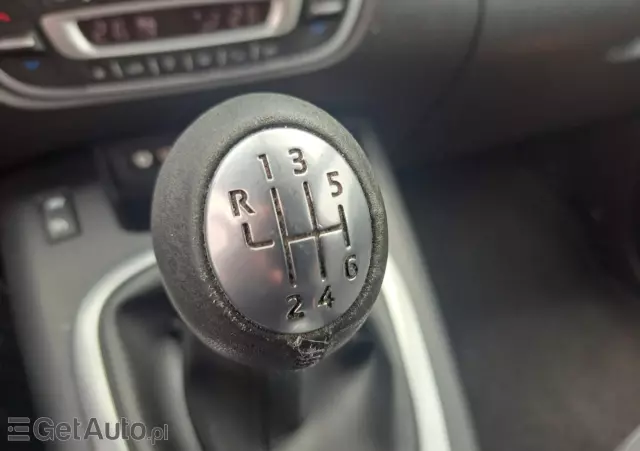 RENAULT Scenic 1.6 16V TomTom Edition