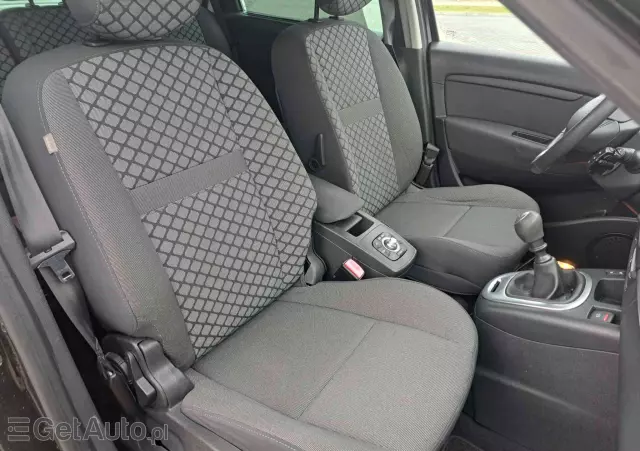 RENAULT Scenic 1.6 16V TomTom Edition