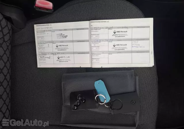 RENAULT Scenic 1.6 16V TomTom Edition